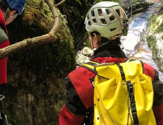 preparado para descender el Rio Maggiore 