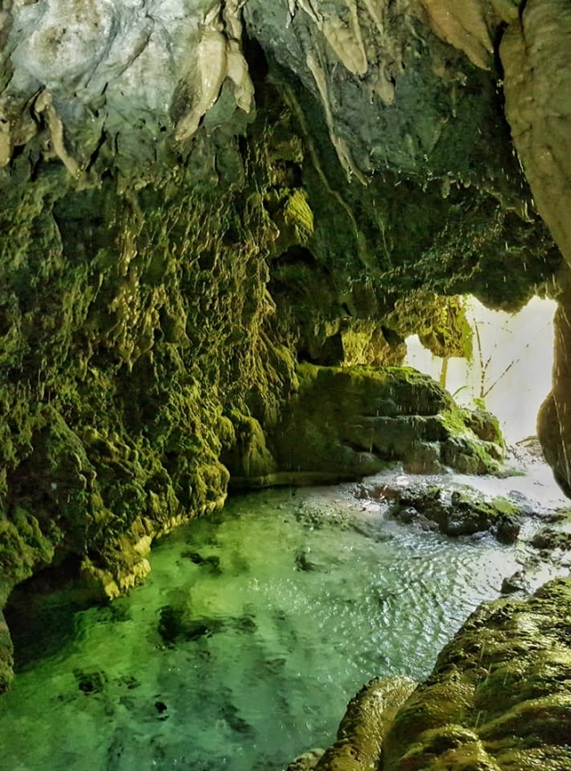  Entre los cañones, agua cristalina 