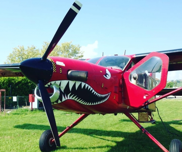aviones en Monferramarro 
