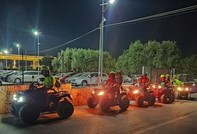  explora mnopoli en cuatrimoto de noche 