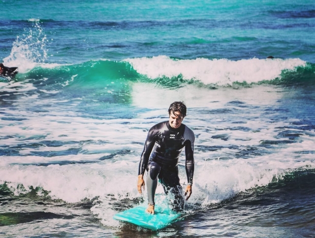  surf para principiantes y expertos en Oristao