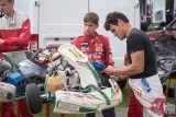 Renta de kart al menos 14 años en Cascia 10 minutos.