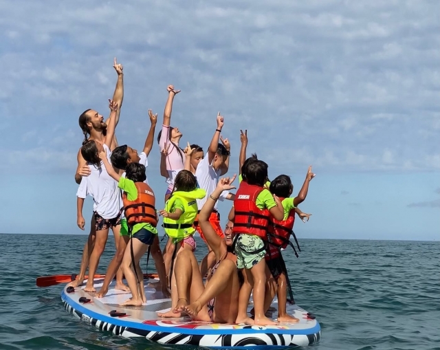 tabla colectiva en Viale del Tirreno