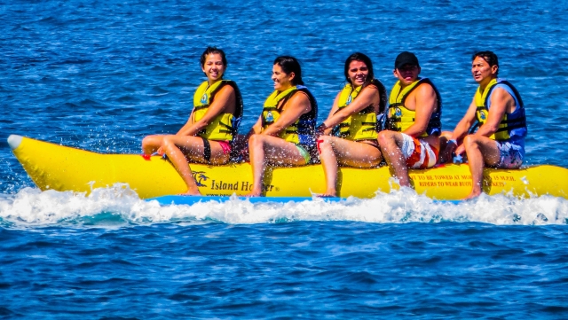 banana boat playa cosmopolita 
