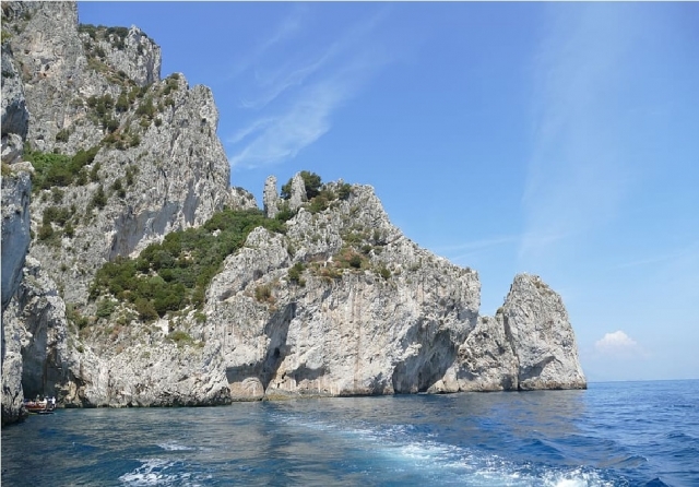  espectacular capri para conocer 