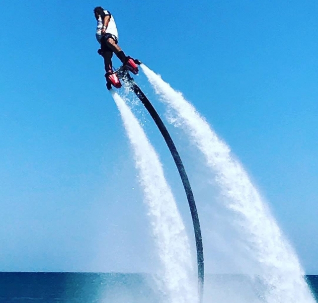  Volando en el flyboard 