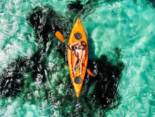 Paseo en kayak por la mañana con refrigerio Cala Moresca 2h30