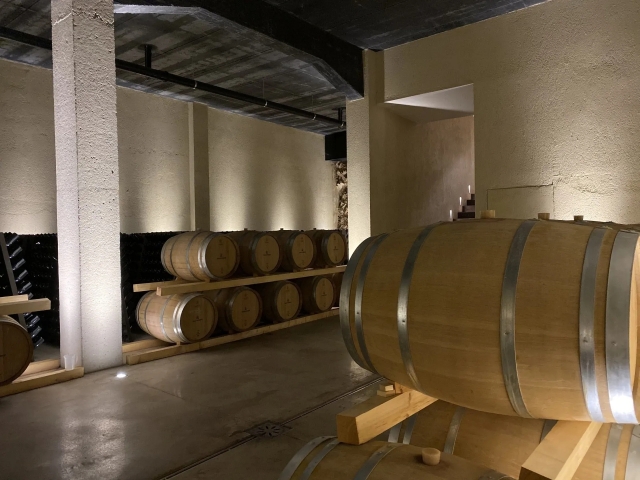  barricas de vino 