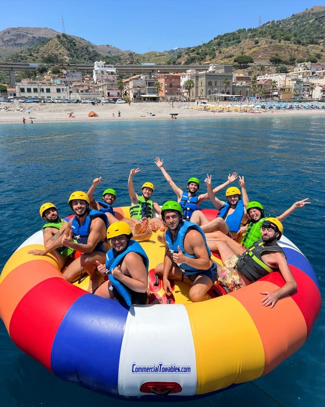 todo en nuestro mega sofá 