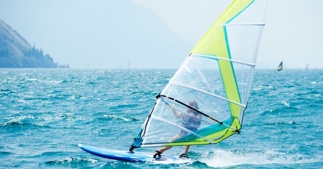  windsurf 
