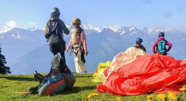 Vuelo en parapente biplaza de 20 m desde Bérgamo