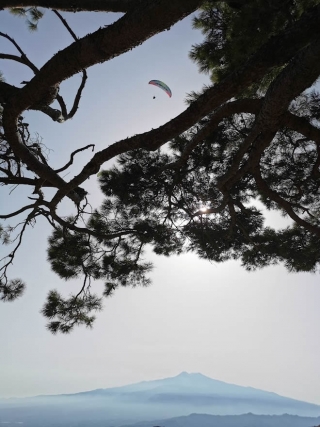 Vuelo en parapente 800m vídeo y fotos Taormina 20m