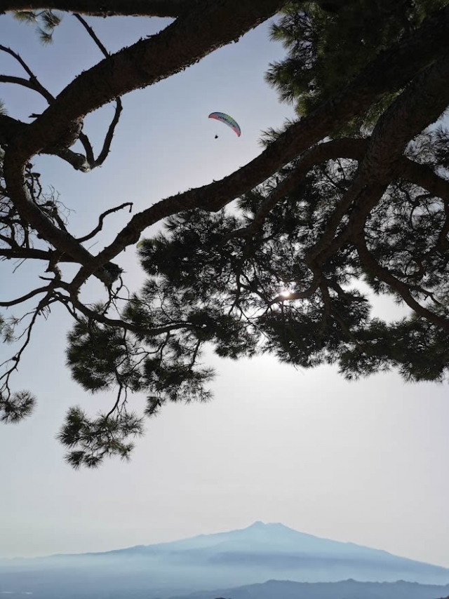 Vuelo en parapente 800m vídeo y fotos Taormina 20m