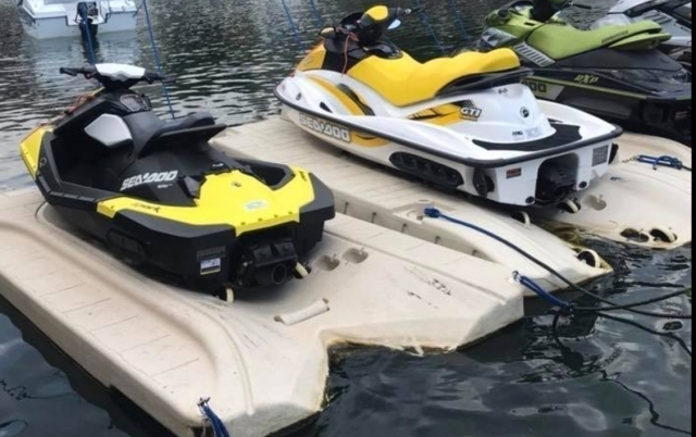  nuestras motos de agua