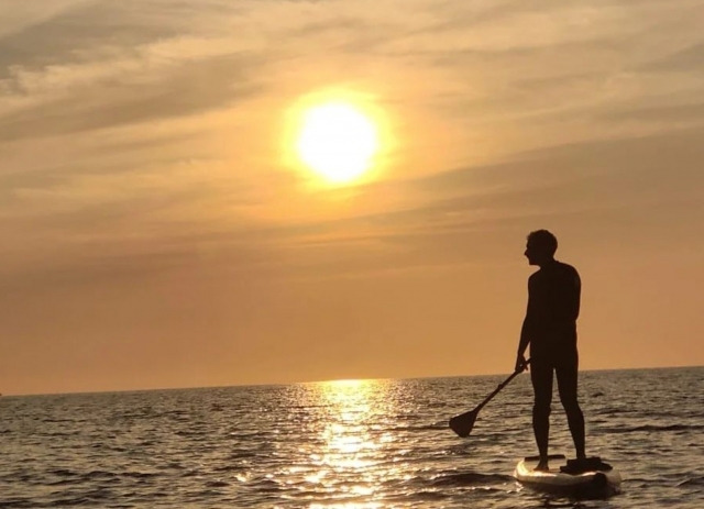  SUP al atardecer 
