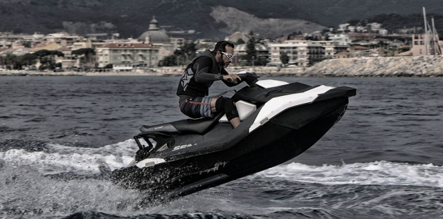  Renta de jet ski 