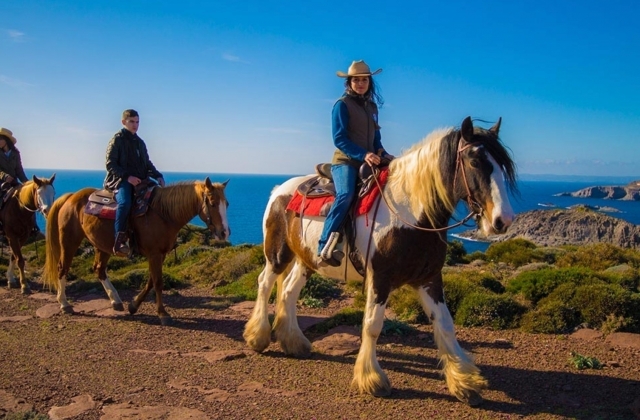 a caballo 