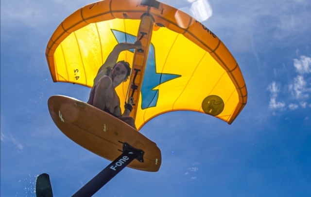  vuelo de wingfoil