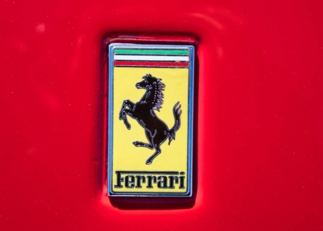  logotipo de ferrari 