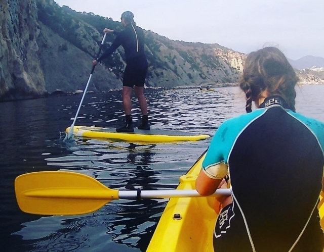 Renta de kayak de playa en Brindisi 2h