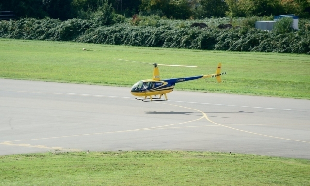  Helicóptero R44 