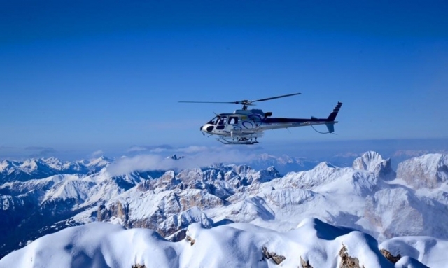  Volando sobre los picos nevados