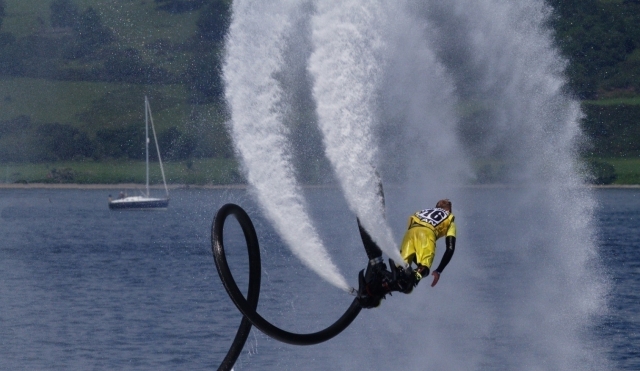 acrobacias en flyboard 