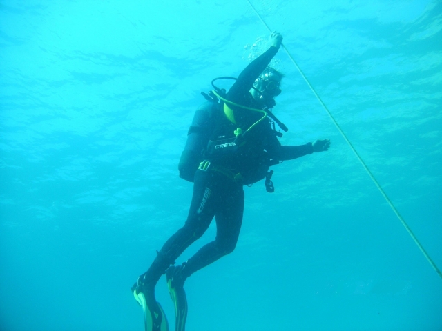  Bajando hacia el fondo marino 