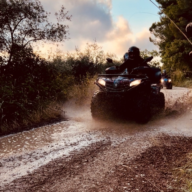  Por el camino de tierra 