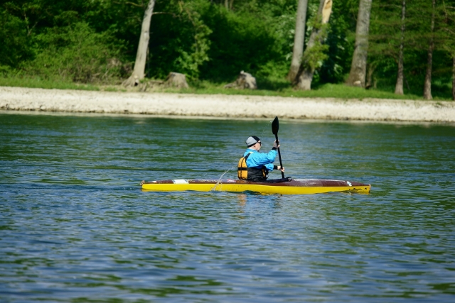  Canoa monoplaza 