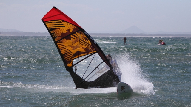  Windsurf 