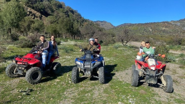 excursión en cuatrimoto hacia Montagna Grande