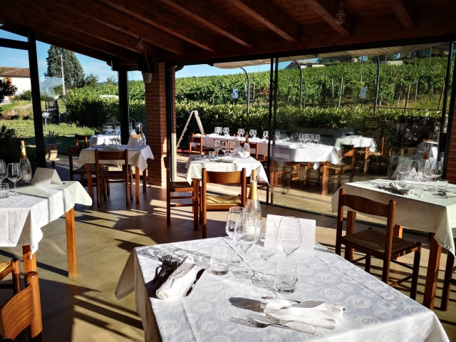  concluimos la visita con un almuerzo en el cortijo 