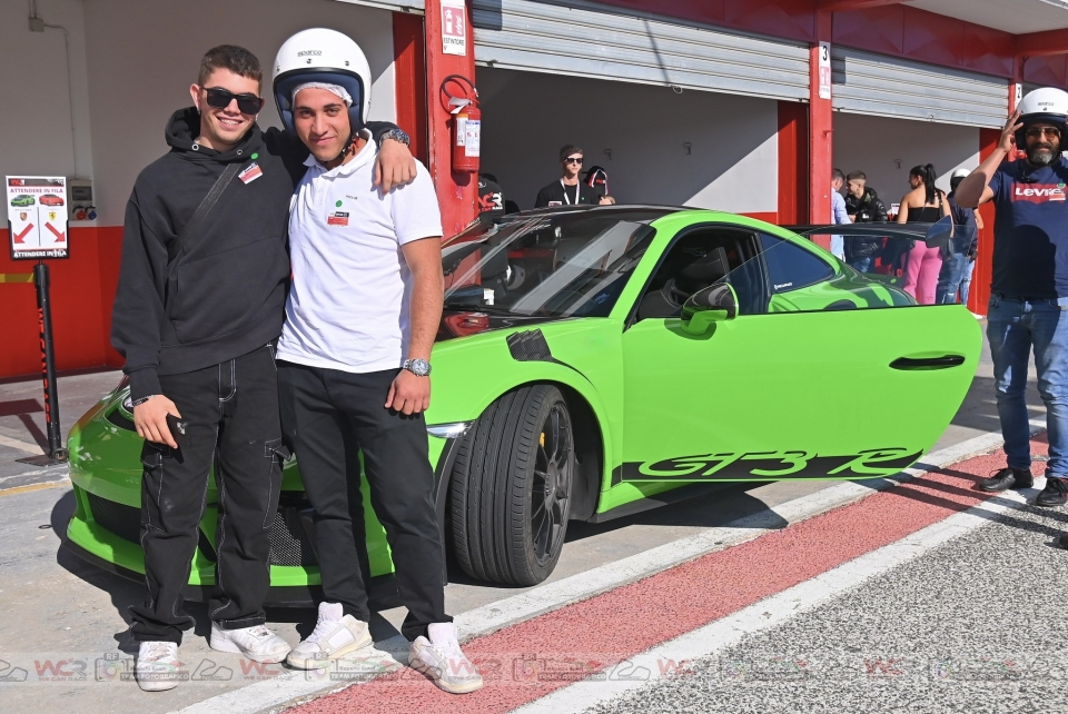 vive la emoción de la velocidad 