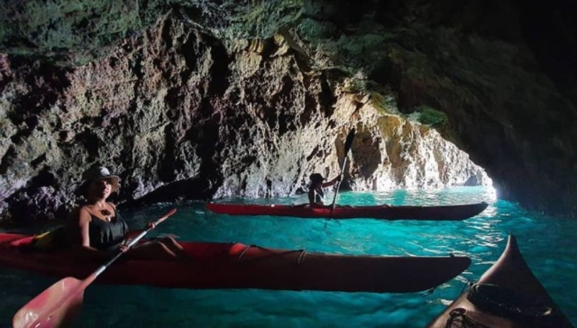  visita a una gruta 