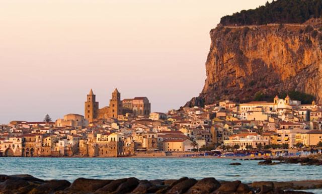  cefalù al atardecer 