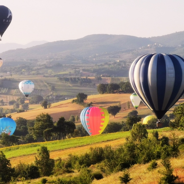 Vuelo panorámico privado Lago Trasimeno 4H