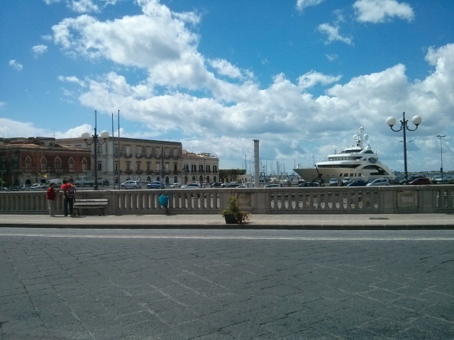  Tour BMW en Siracusa 