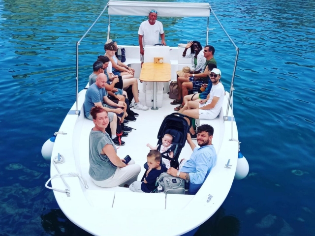  Paseo en barco privado en Noto 