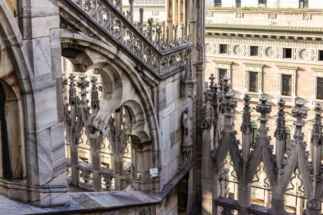  Las maravillosas agujas de la Catedral de Milán 