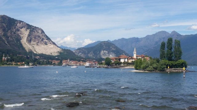  Navegación en el Lago Mayor 