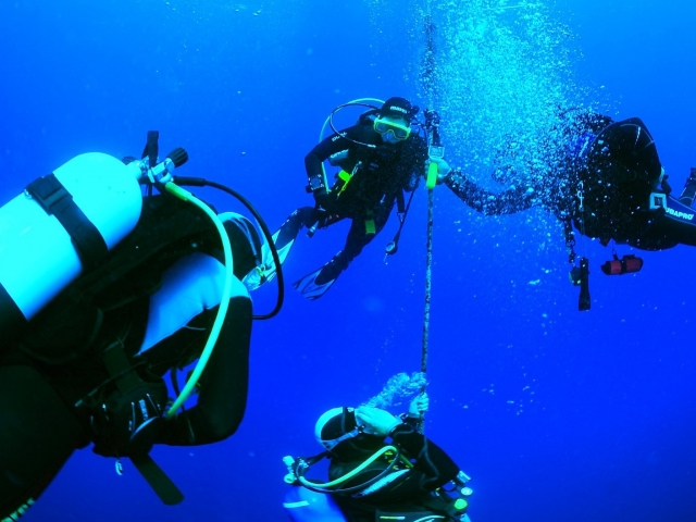 Sesión de buceo en Liguria 