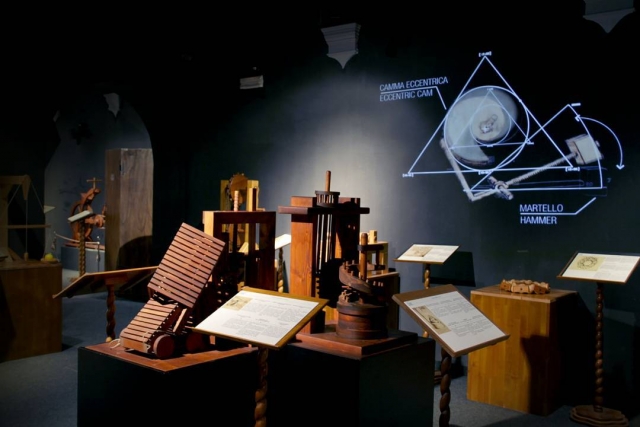  Sala de exposiciones 