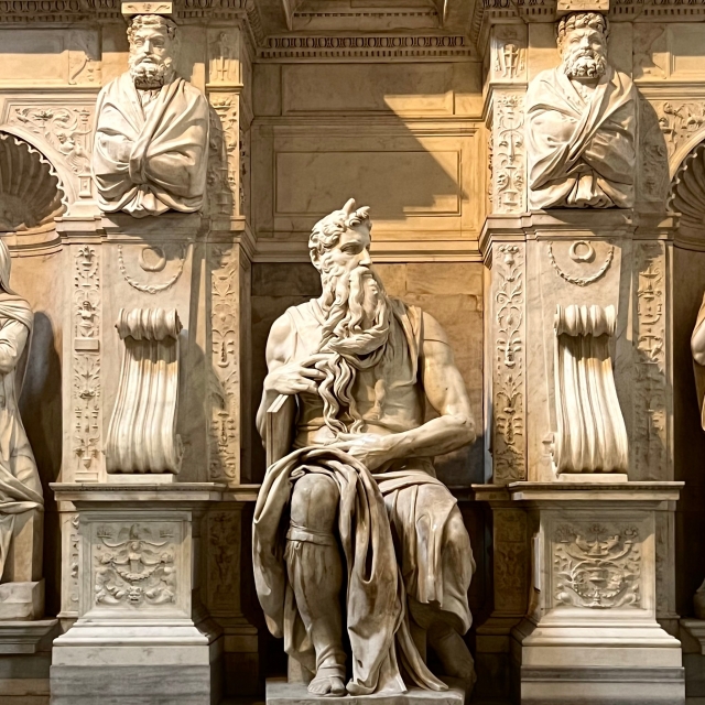  Estatuas romanas 