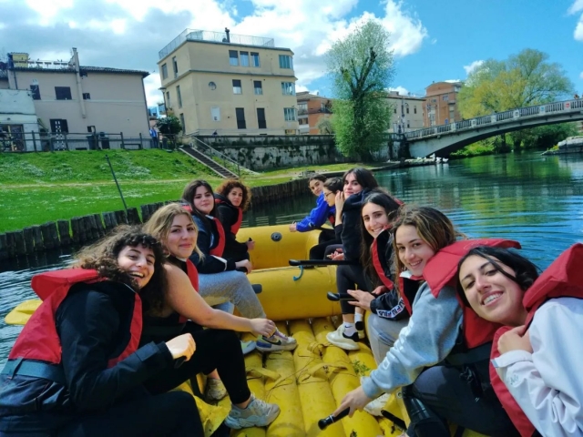  A lo largo del río 