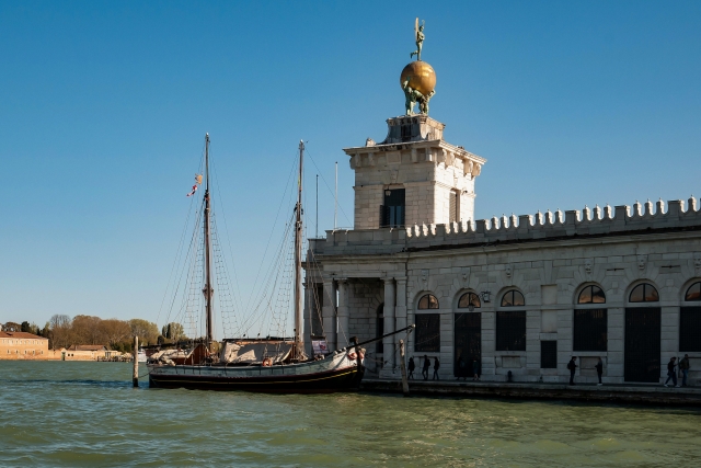  Punta Dogana