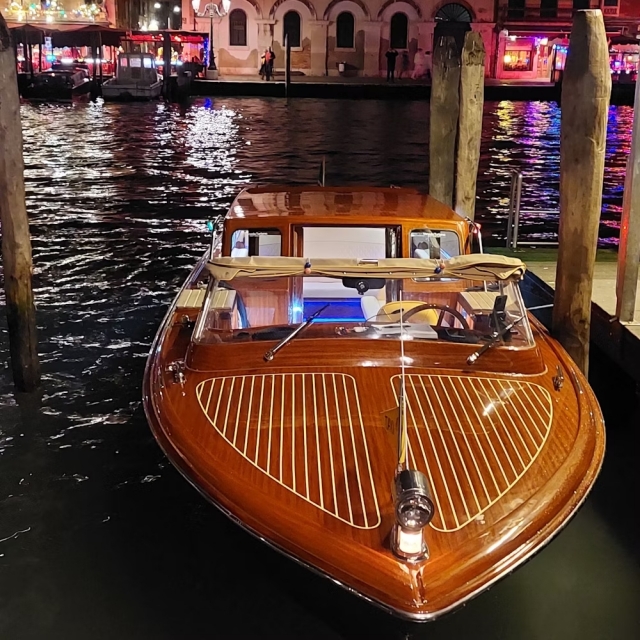  Barco 