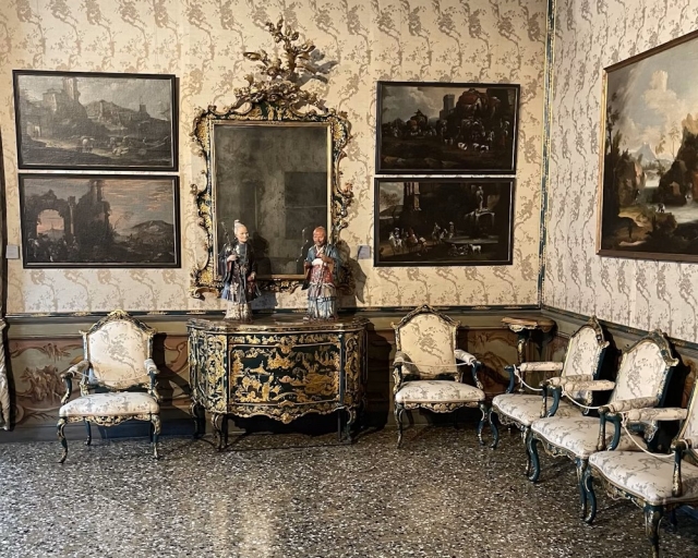  Sala Ca' Rezzonico