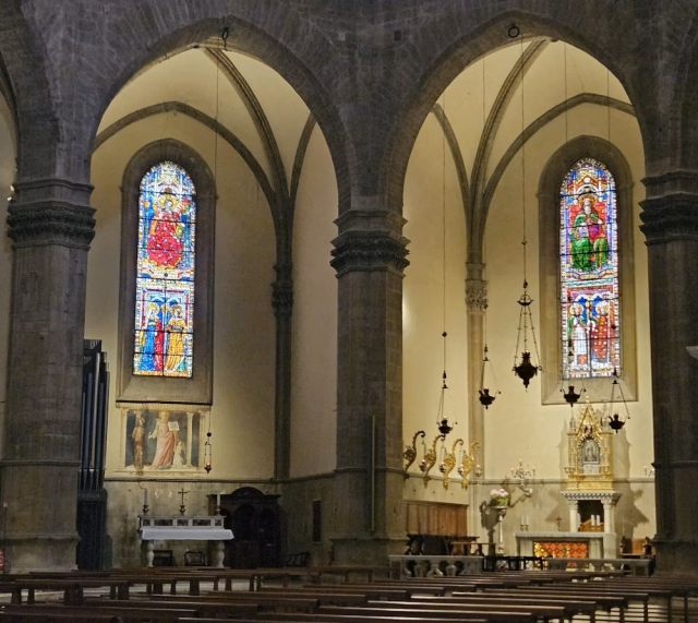  Interior de la catedral 