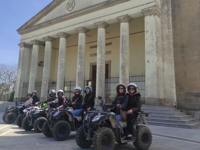 Disfrute de una ruta cuádruple 